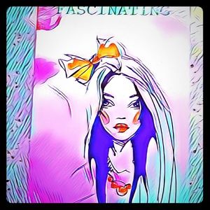 Meet your Posher, Myrna